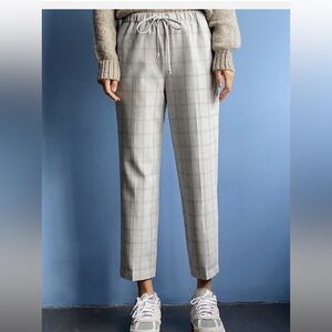 The Group by Babaton Jimmy Pant